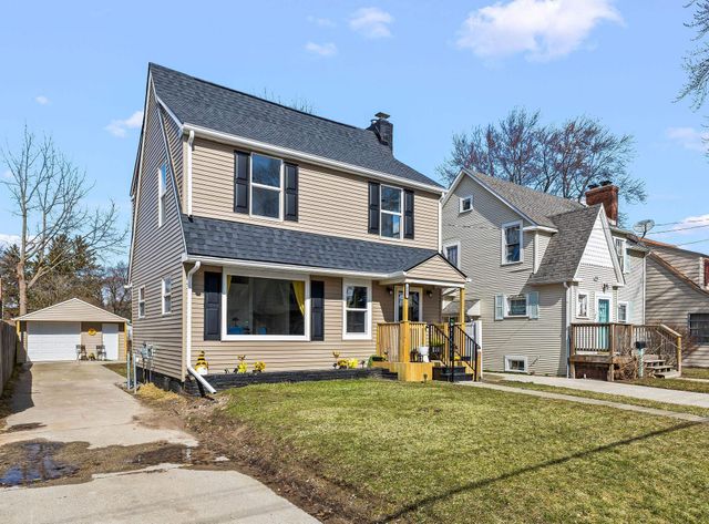 235 Lockwood Street, Saginaw, MI 48602