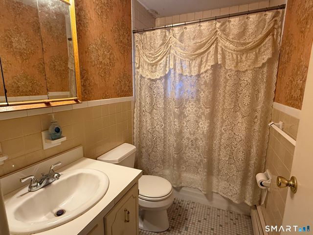 69 Terrace Gardens 69, Wallingford, CT 06492