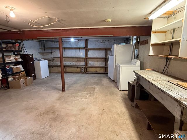 69 Terrace Gardens 69, Wallingford, CT 06492