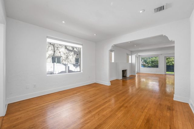 1612 SE 2nd Street, Fort Lauderdale, FL 33301