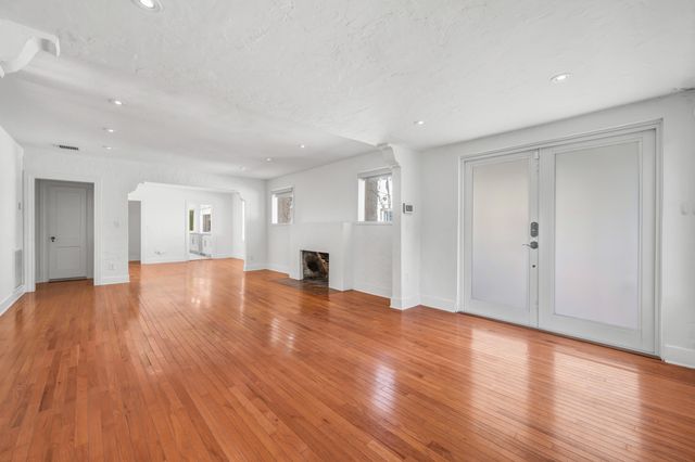 1612 SE 2nd Street, Fort Lauderdale, FL 33301