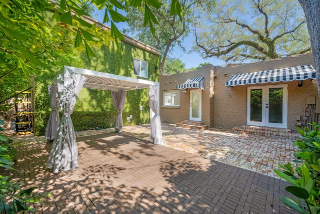 1612 SE 2nd Street, Fort Lauderdale, FL 33301