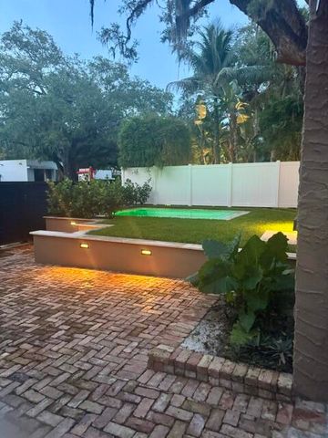 1612 SE 2nd Street, Fort Lauderdale, FL 33301