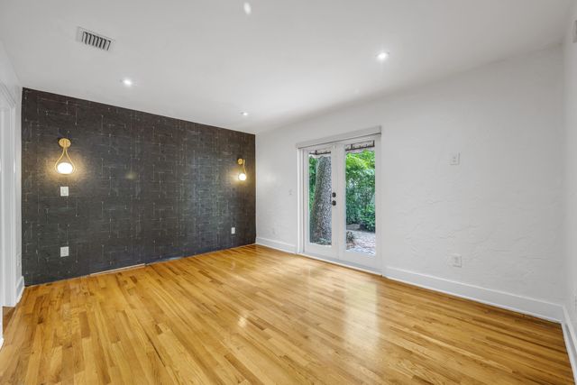 1612 SE 2nd Street, Fort Lauderdale, FL 33301