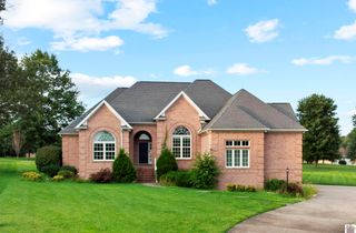 125 Oak Ridge Cove # 37, Paducah, KY 42001