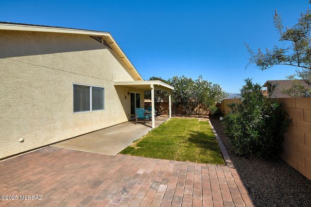 1382 N THUNDER RIDGE Drive, Tucson, AZ 85745