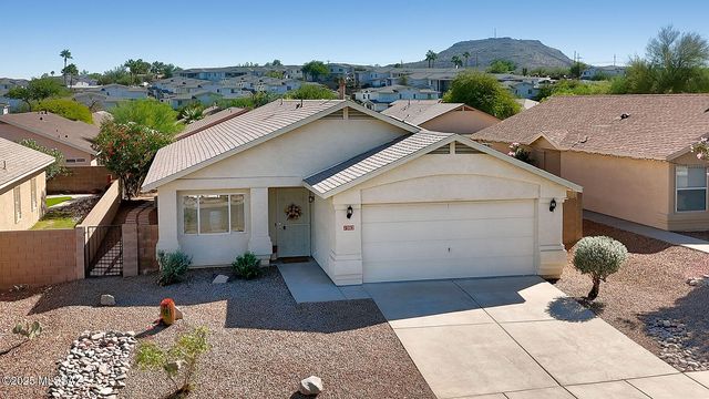 1382 N THUNDER RIDGE Drive, Tucson, AZ 85745