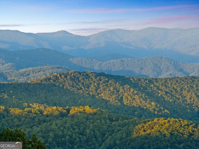 47 Pinhoti Pass, Ellijay, GA 30540