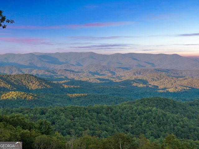 47 Pinhoti Pass, Ellijay, GA 30540