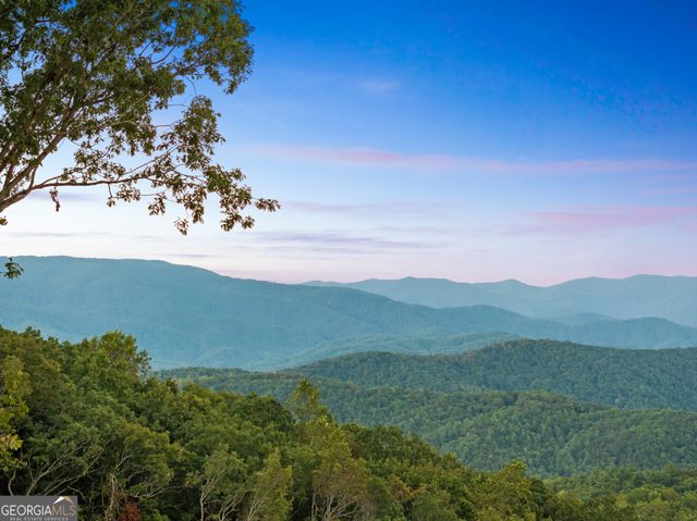 47 Pinhoti Pass, Ellijay, GA 30540