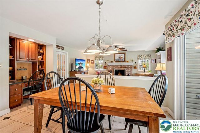 1325 Wynewood Road, South Whitehall Twp, PA 18069