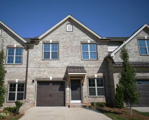 1057 Beechcraft Drive 126, Mebane, NC 27302