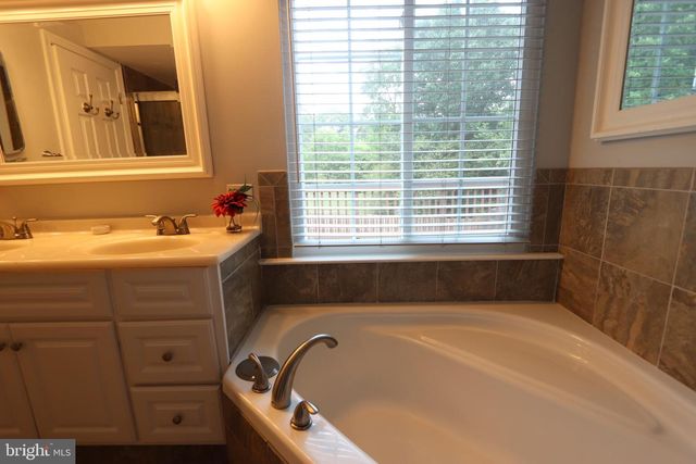 2338 ROLLING MEADOWS ST, Waldorf, MD 20601