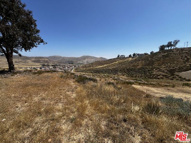 16651 Marshall Avenue, Lake Elsinore, CA 92530
