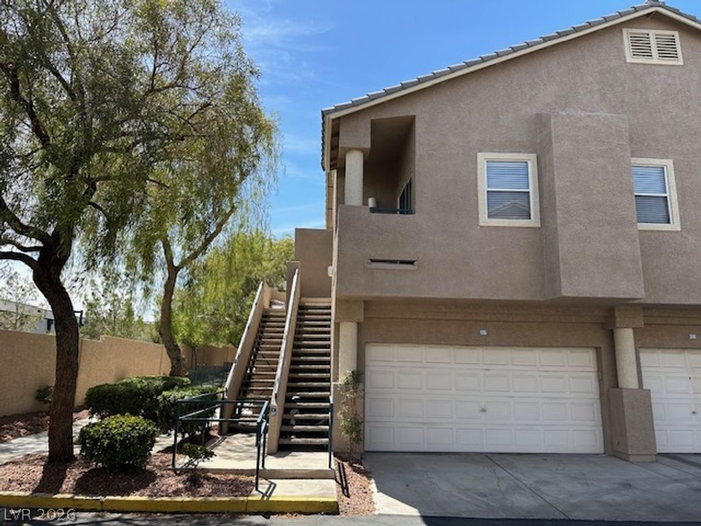 2153 Jade Creek Street 106, Las Vegas, NV 89117
