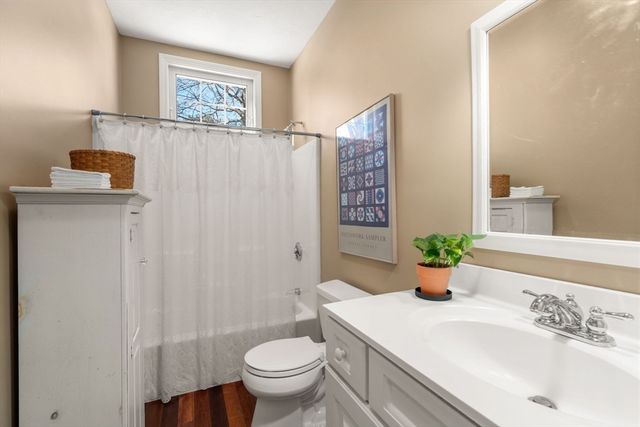 26 Fagan 26, Uxbridge, MA 01569