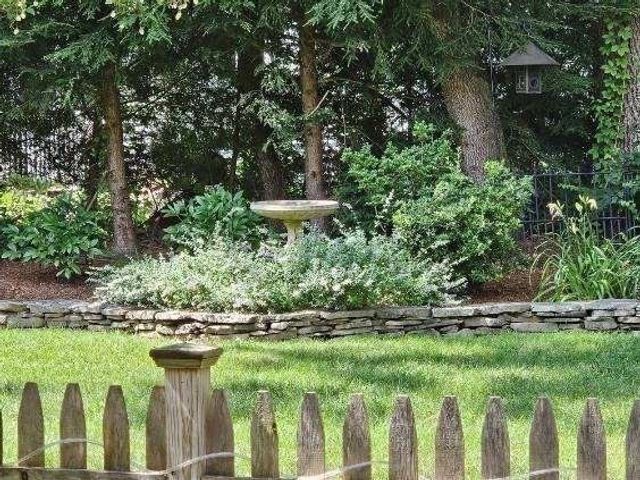 26 Fagan 26, Uxbridge, MA 01569