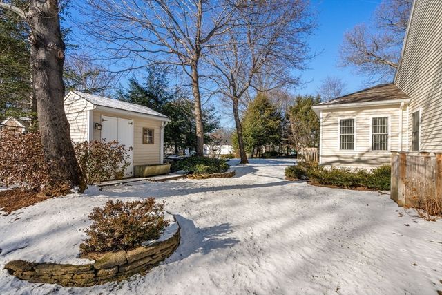 26 Fagan 26, Uxbridge, MA 01569