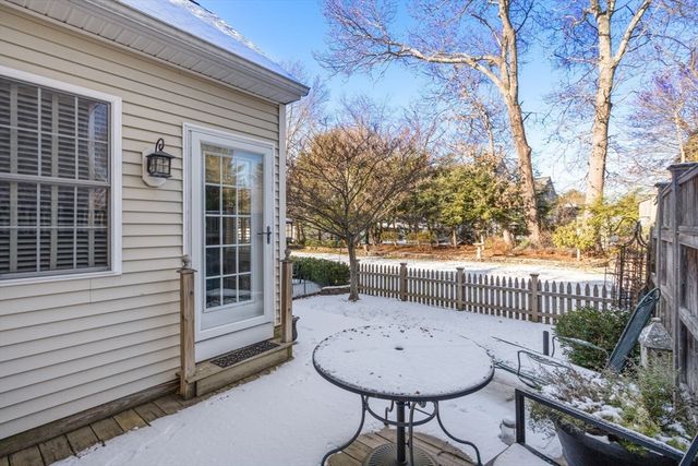 26 Fagan 26, Uxbridge, MA 01569