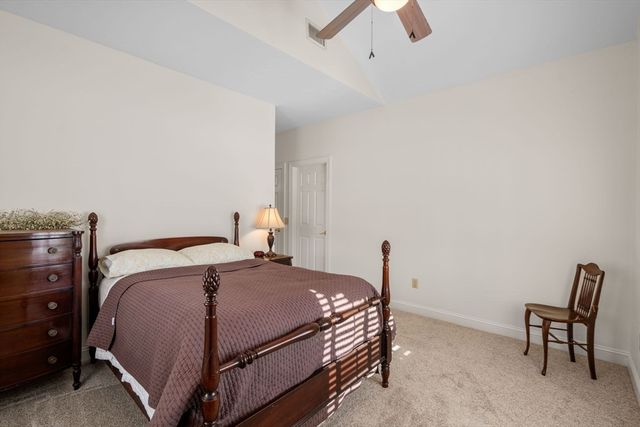 26 Fagan 26, Uxbridge, MA 01569