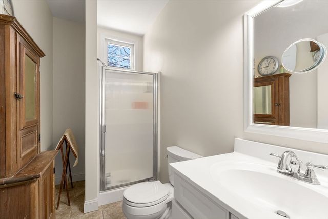 26 Fagan 26, Uxbridge, MA 01569