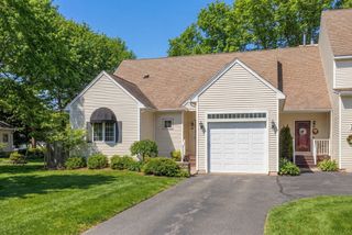 26 Fagan 26, Uxbridge, MA 01569