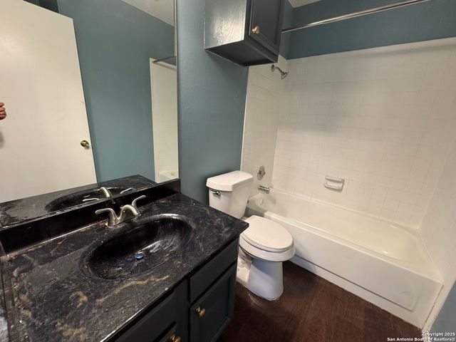 4803 Hamilton Wolfe Rd Apt 606, San Antonio, TX 78229