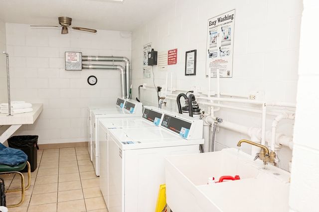 5500 Lincoln Avenue 510-E, Morton Grove, IL 60053