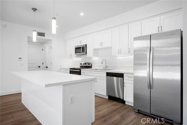 10657 Moorpark Street 203, North Hollywood (los Angeles), CA 91602