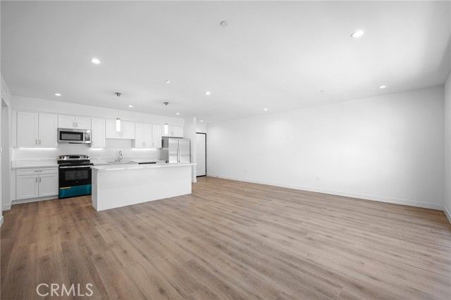 10657 Moorpark Street 203, North Hollywood (los Angeles), CA 91602