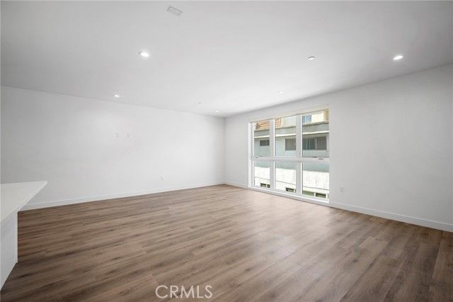 10657 Moorpark Street 203, North Hollywood (los Angeles), CA 91602