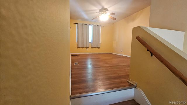 3024 Raskob Street, Flint, MI 48504
