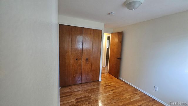 3024 Raskob Street, Flint, MI 48504