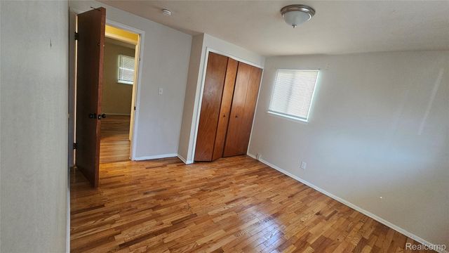 3024 Raskob Street, Flint, MI 48504