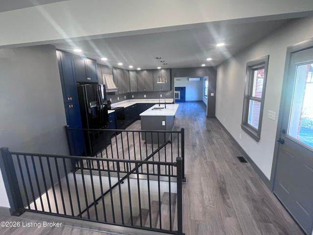 1057 Robin Rd, Radcliff, KY 40160