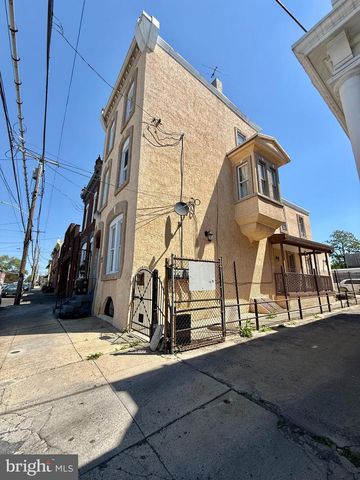 3535 N 8TH ST, Philadelphia, PA 19140