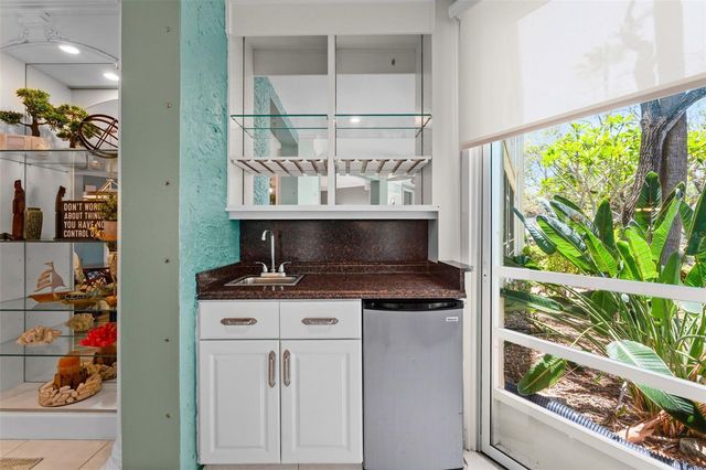 6101 34TH STREET W 2B, Bradenton, FL 34210