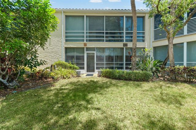 6101 34TH STREET W 2B, Bradenton, FL 34210
