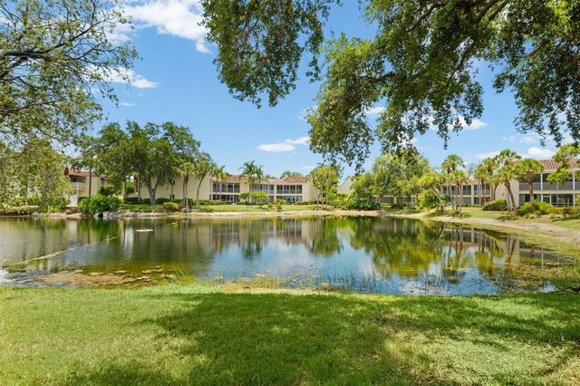 6101 34TH STREET W 2B, Bradenton, FL 34210