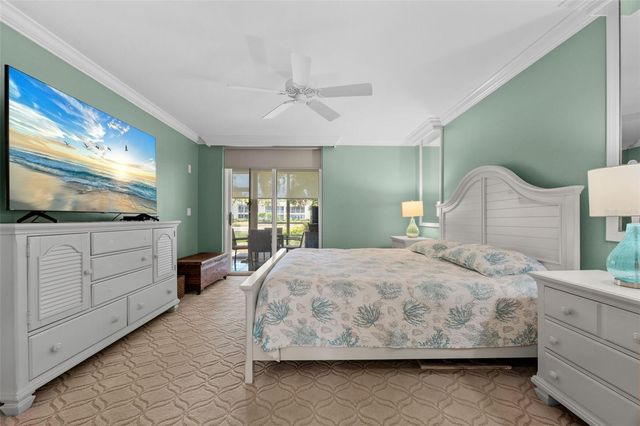 6101 34TH STREET W 2B, Bradenton, FL 34210