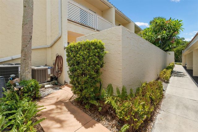 6101 34TH STREET W 2B, Bradenton, FL 34210