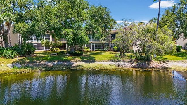 6101 34TH STREET W 2B, Bradenton, FL 34210