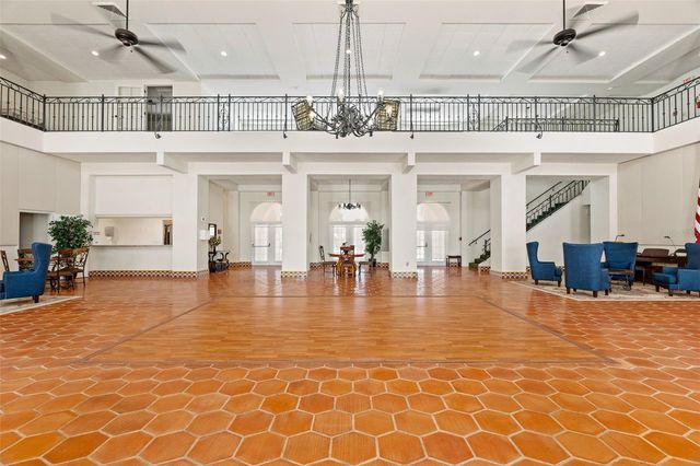 6101 34TH STREET W 2B, Bradenton, FL 34210