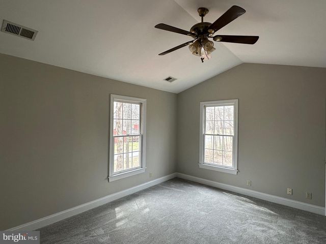 203 NOTTINGHAM RD, Louisa, VA 23093