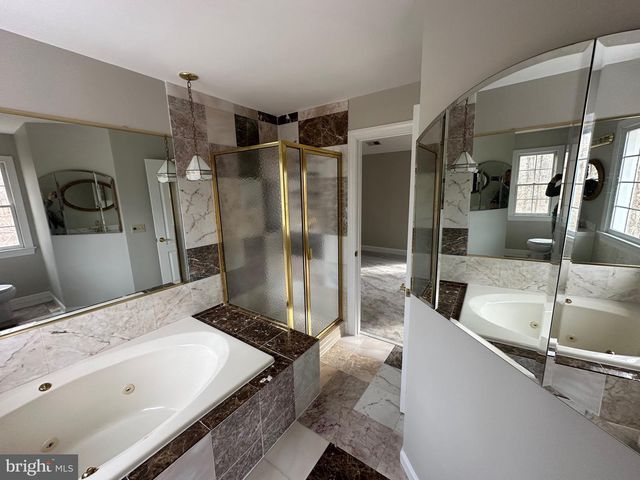 203 NOTTINGHAM RD, Louisa, VA 23093