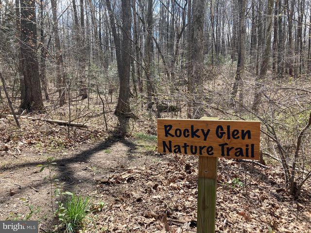 203 NOTTINGHAM RD, Louisa, VA 23093