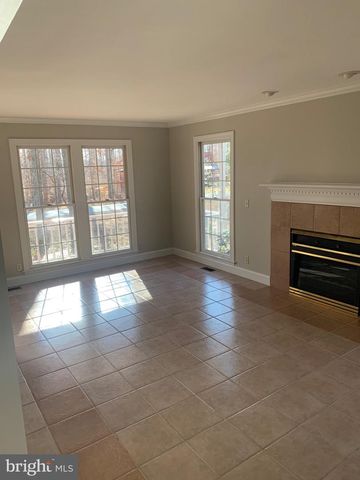 203 NOTTINGHAM RD, Louisa, VA 23093