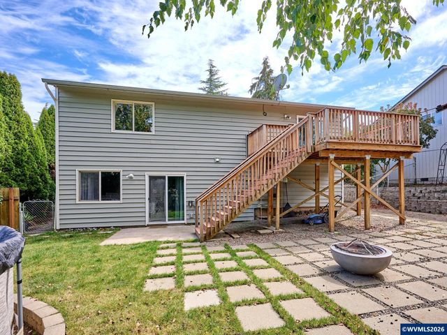 2257 Hemlock Ct NW, Salem, OR 97304