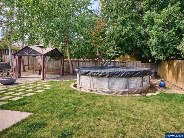 2257 Hemlock Ct NW, Salem, OR 97304