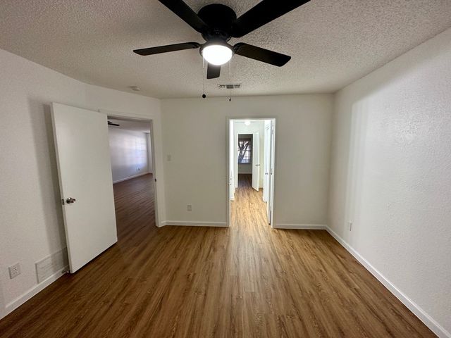 627 Mcqueary Street, Arlington, TX 76012